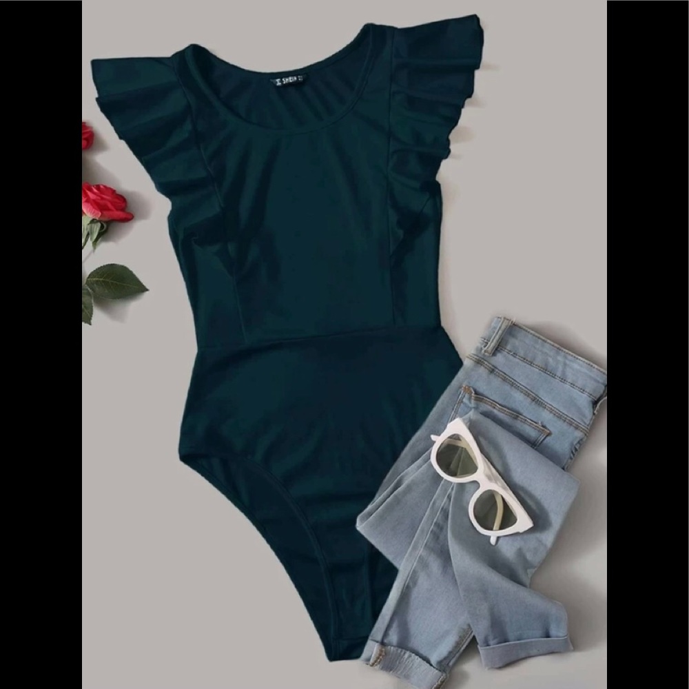 Shein Ruffle Sleeve Bodysuit